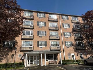2 Consulate Drive 1K, Tuckahoe, NY 10707