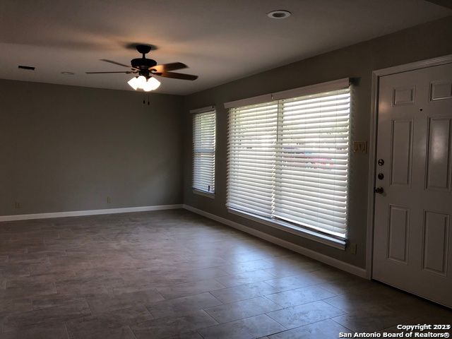 354 TRUDELL DR, San Antonio, TX 78213
