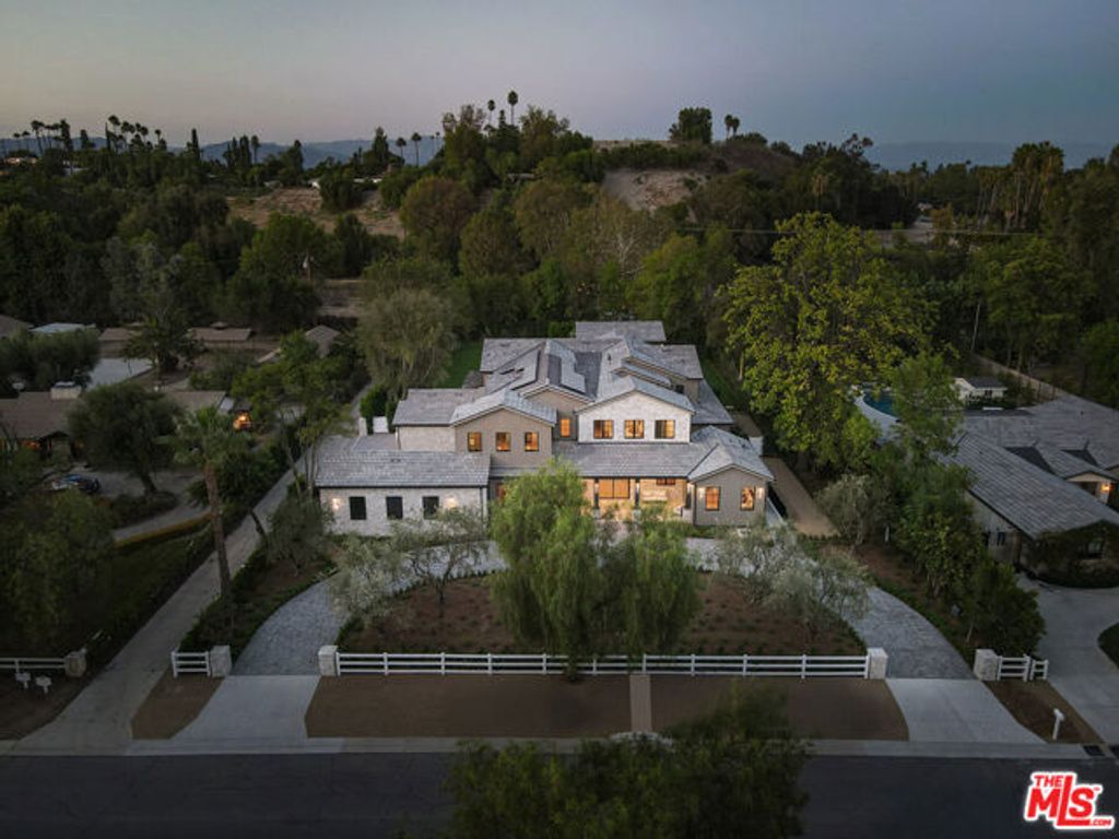 23615 Long Valley Road, Hidden Hills, CA 91302
