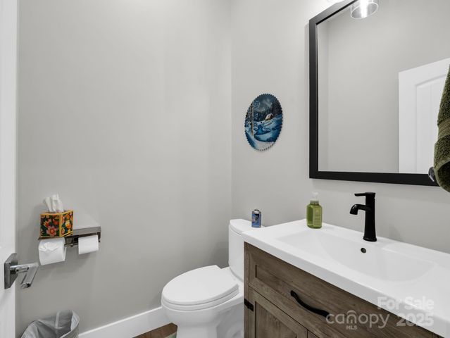 21 Rock Ridge Road, Mill Spring, NC 28756