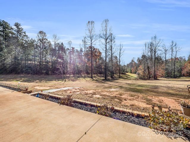 21 Rock Ridge Road, Mill Spring, NC 28756