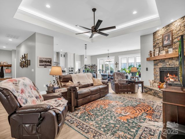 21 Rock Ridge Road, Mill Spring, NC 28756