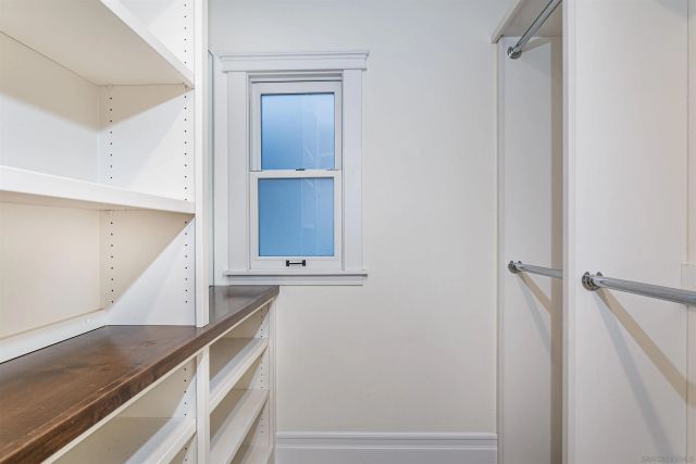 1004 10Th St, Coronado, CA 92118