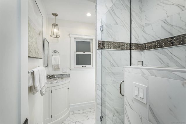 1004 10Th St, Coronado, CA 92118