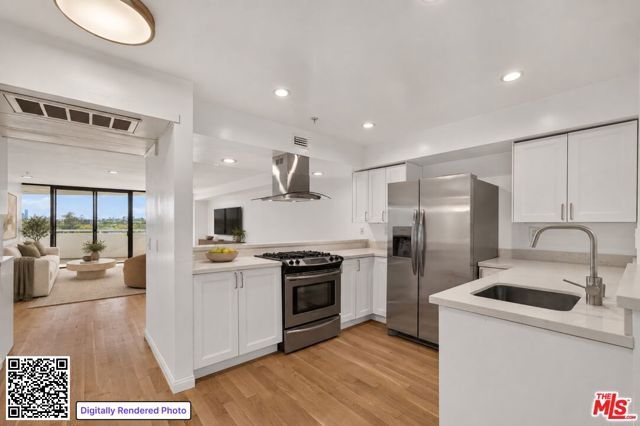 8704 Santa Monica Boulevard PH3, West Hollywood, CA 90069