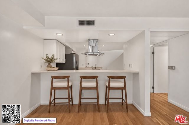 8704 Santa Monica Boulevard PH3, West Hollywood, CA 90069