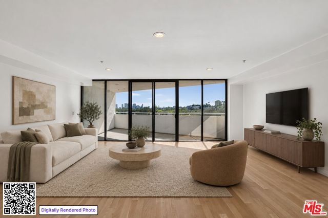 8704 Santa Monica Boulevard PH3, West Hollywood, CA 90069