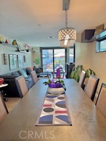 8713 Samoline, Downey, CA 90240