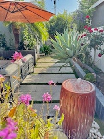 8713 Samoline, Downey, CA 90240