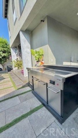 8713 Samoline, Downey, CA 90240