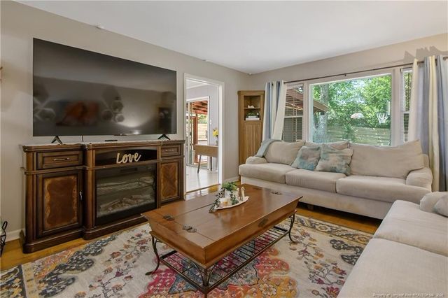 1810 Ashton Road, Fayetteville, NC 28304