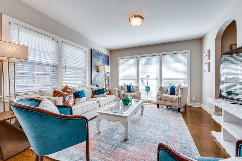 4519 Elsby Avenue, Dallas, TX 75209