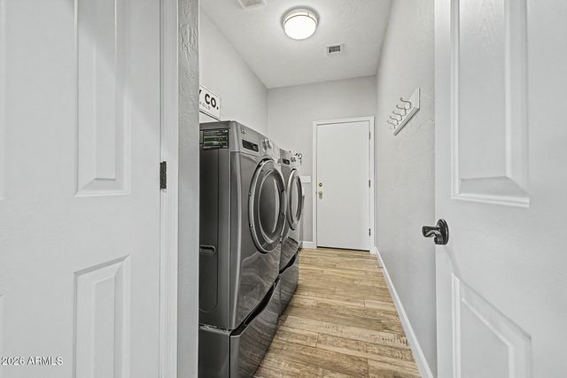 120 W ADAMANDA Drive, Phoenix, AZ 85086