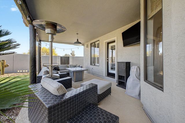 120 W ADAMANDA Drive, Phoenix, AZ 85086