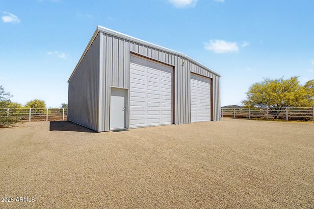 120 W ADAMANDA Drive, Phoenix, AZ 85086