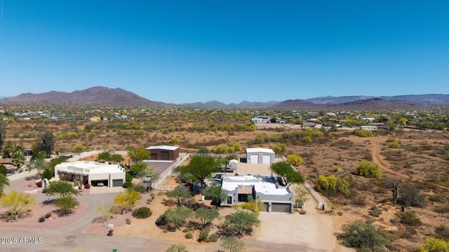 120 W ADAMANDA Drive, Phoenix, AZ 85086