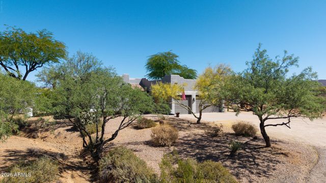 120 W ADAMANDA Drive, Phoenix, AZ 85086