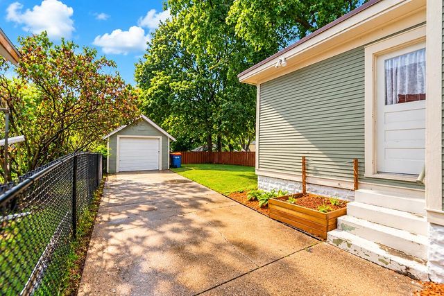 615 Diamond Avenue Ne, City Of Grand Rapids, MI 49503