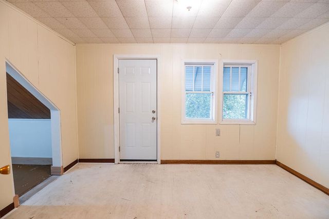 615 Diamond Avenue Ne, City Of Grand Rapids, MI 49503