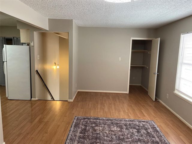 1511 22nd Street 1, Galveston, TX 77550