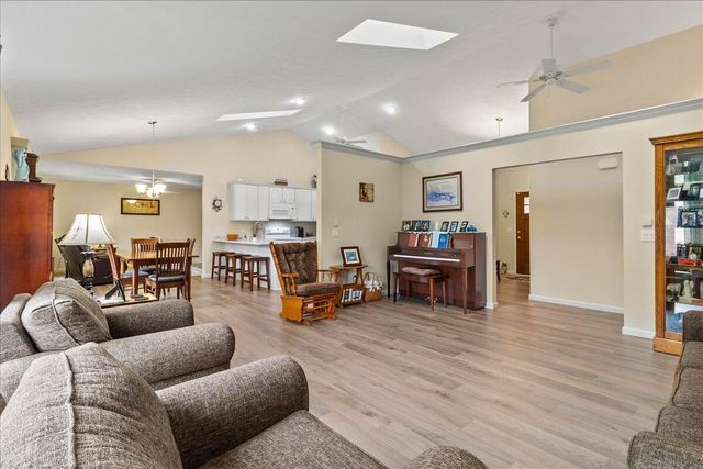 35 Bon Air Bend 35 Bon Air Bend, Urbana, OH 43078