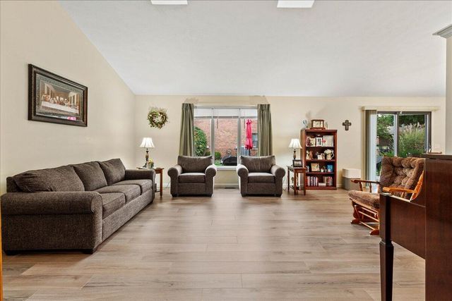 35 Bon Air Bend 35 Bon Air Bend, Urbana, OH 43078