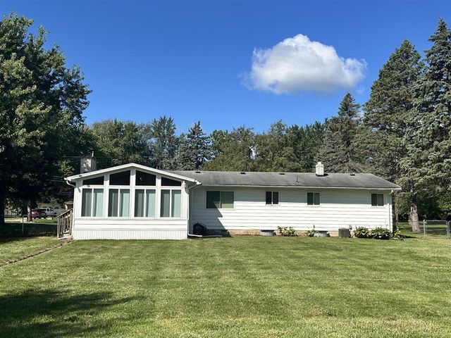 5168 Woodcliff Drive, Flint, MI 48504