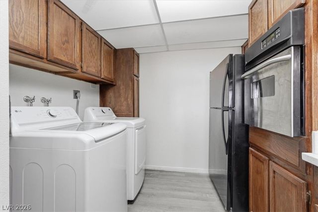 745 North Royal Crest Circle 115, Las Vegas, NV 89169