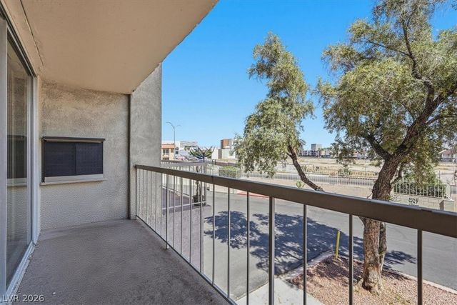 745 North Royal Crest Circle 115, Las Vegas, NV 89169