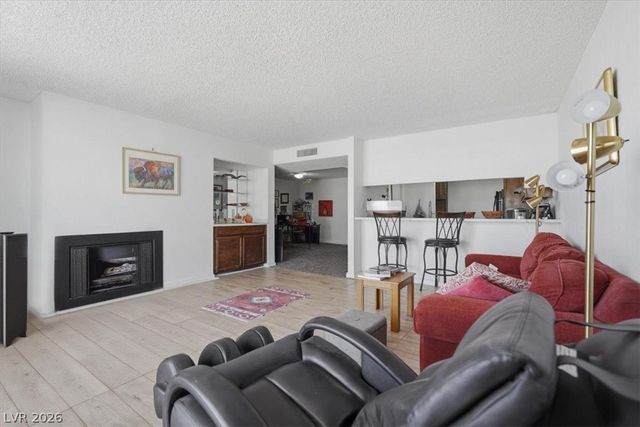 745 North Royal Crest Circle 115, Las Vegas, NV 89169