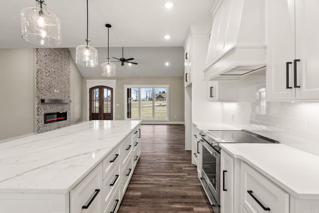 76 Republican Loop, Greenbrier, AR 72058