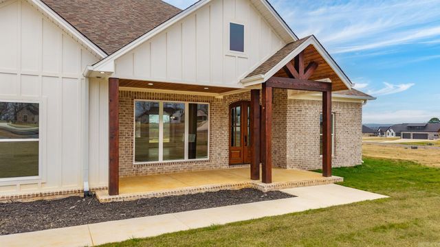 76 Republican Loop, Greenbrier, AR 72058