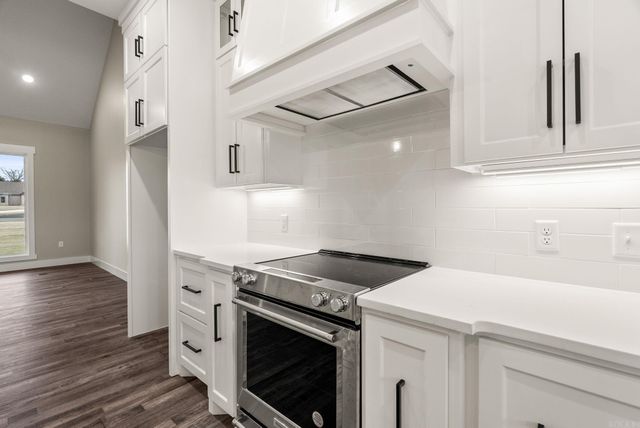 76 Republican Loop, Greenbrier, AR 72058