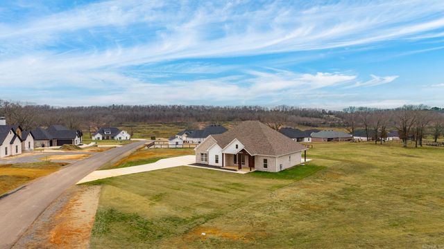 76 Republican Loop, Greenbrier, AR 72058