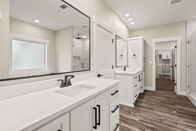 76 Republican Loop, Greenbrier, AR 72058