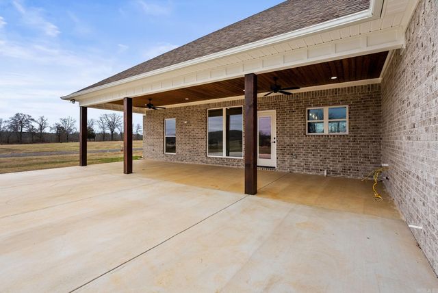 76 Republican Loop, Greenbrier, AR 72058