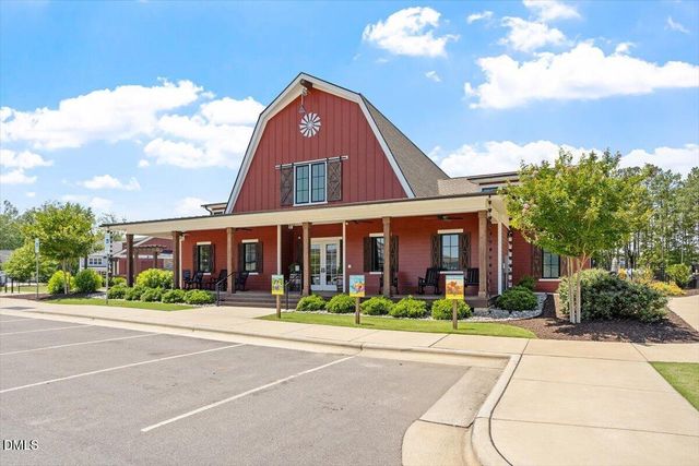 158 Retreat Drive, Fuquay Varina, NC 27526