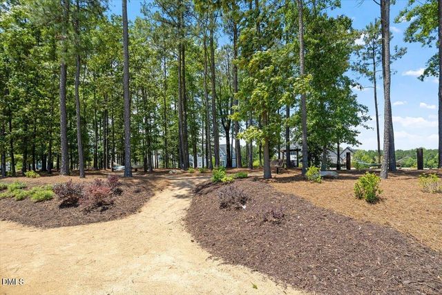 158 Retreat Drive, Fuquay Varina, NC 27526
