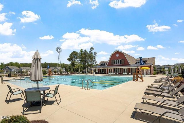 158 Retreat Drive, Fuquay Varina, NC 27526