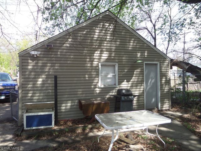 841 York Avenue, Saint Paul, MN 55106