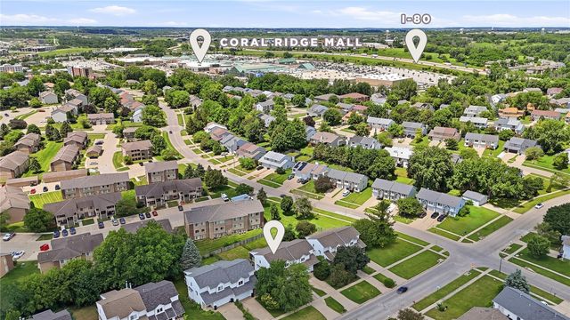992 22nd Ave, Coralville, IA 52241
