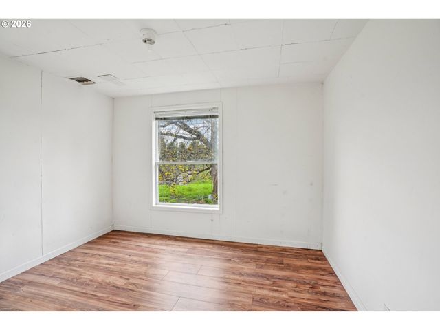 20665 Sw ALEXANDER St, Beaverton, OR 97003