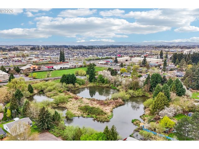 20665 Sw ALEXANDER St, Beaverton, OR 97003