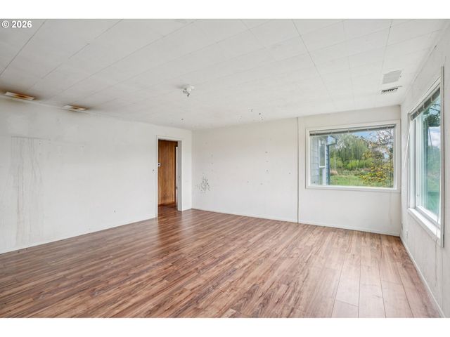 20665 Sw ALEXANDER St, Beaverton, OR 97003