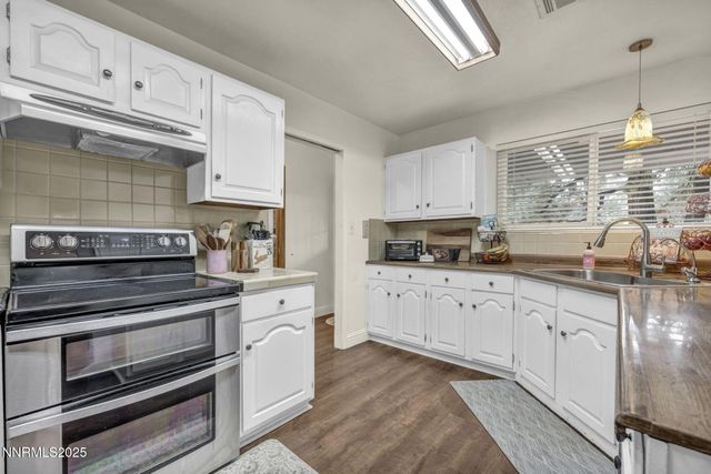 568 Crystal Park Road, Verdi, NV 89439