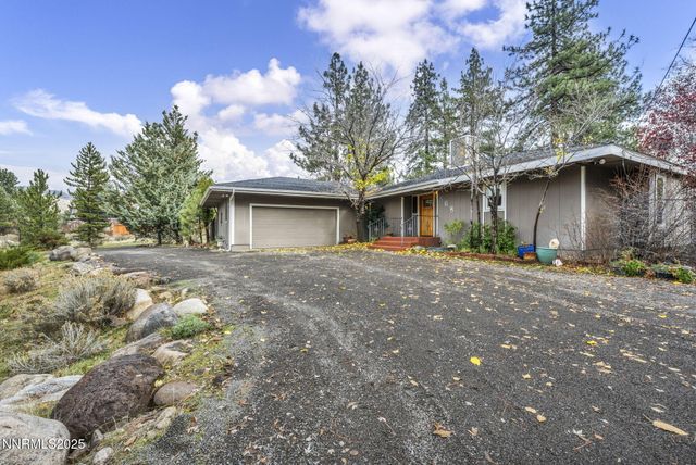 568 Crystal Park Road, Verdi, NV 89439