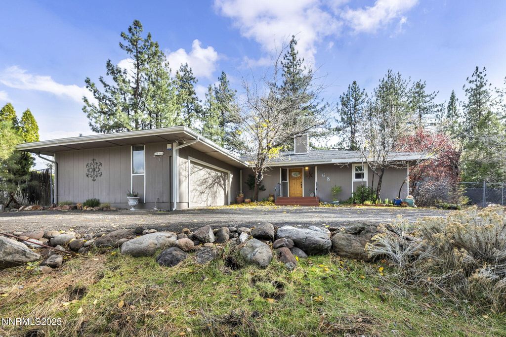 568 Crystal Park Road, Verdi, NV 89439