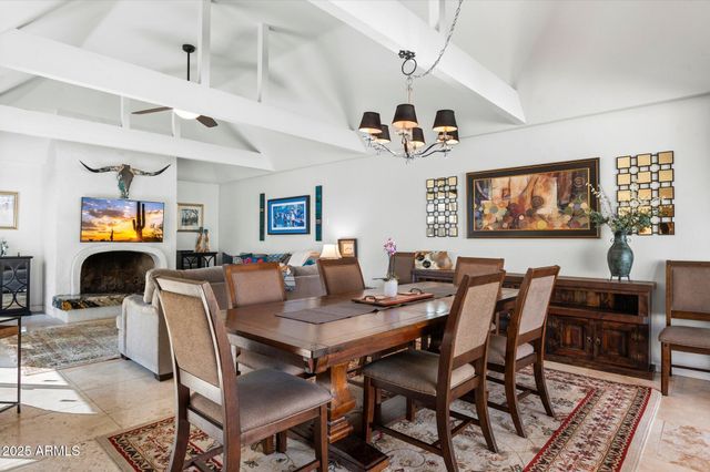 7005 N BARBADOS Place, Phoenix, AZ 85021