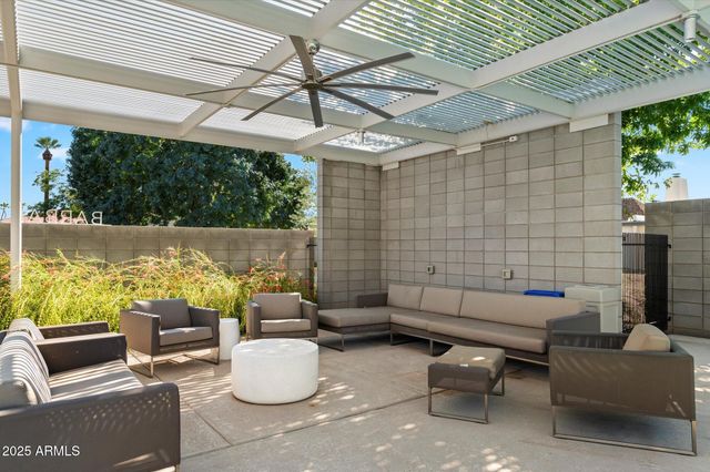 7005 N BARBADOS Place, Phoenix, AZ 85021