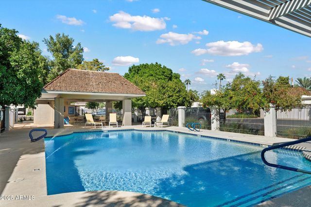 7005 N BARBADOS Place, Phoenix, AZ 85021